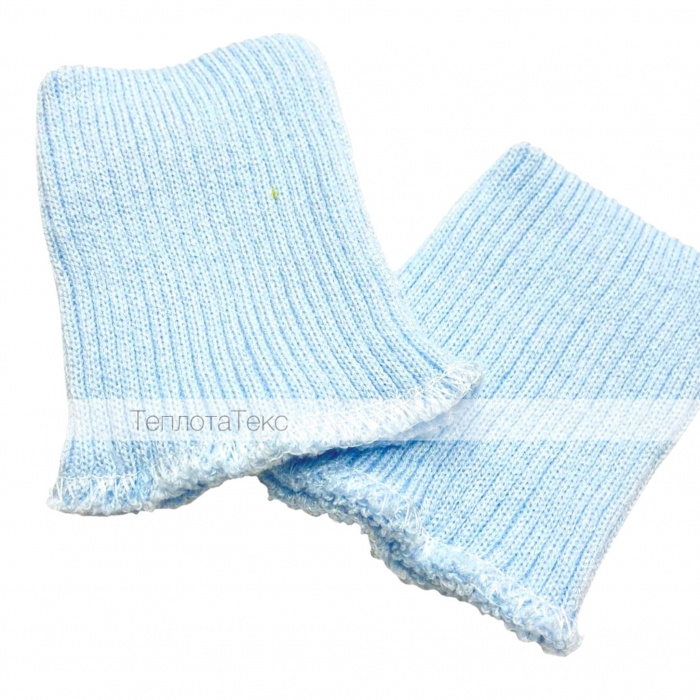 Небесно-голубой